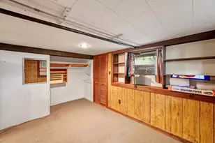 241 E Lothrop, Beverly, MA 01915 - Photo 34