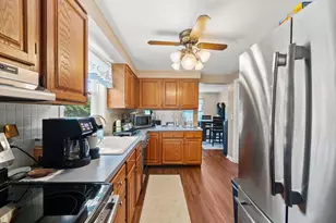 434 Eldridge St, Fall River, MA 02720 - Photo 14