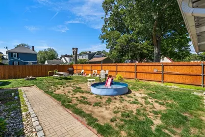434 Eldridge St., Fall River, MA 02720 - Photo 8