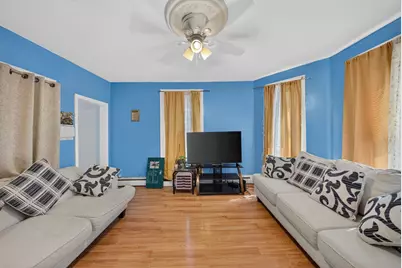 16 Gilbert Ave, Haverhill, MA 01832 - Photo 4