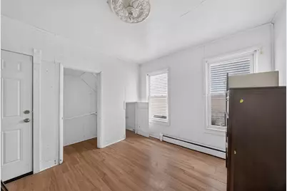 16 Gilbert Ave, Haverhill, MA 01832 - Photo 14