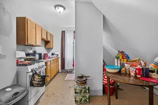 16 Gilbert Ave, Haverhill, MA 01832 - Photo 24