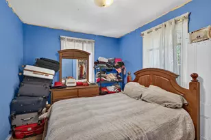16 Gilbert Ave, Haverhill, MA 01832 - Photo 8
