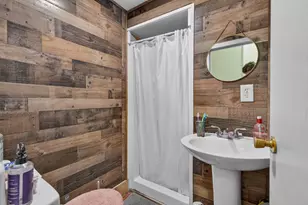 16 Gilbert Ave, Haverhill, MA 01832 - Photo 20