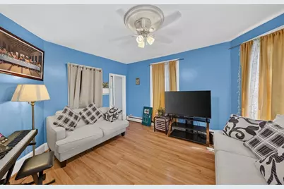 16 Gilbert Ave, Haverhill, MA 01832 - Photo 6