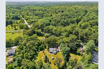 27 Maple St, Carlisle, MA 01741 - Photo 36
