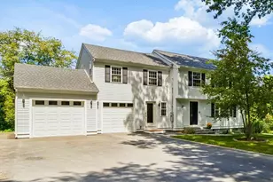 27 Maple St, Carlisle, MA 01741 - Photo 2