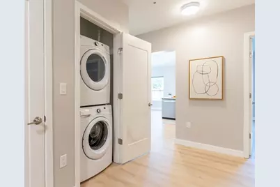 999 Hancock St #202, Quincy, MA 02169 - Photo 8