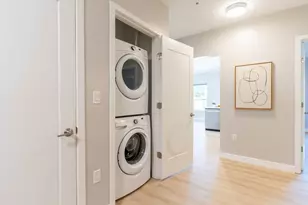 999 Hancock St, Quincy, MA 02169 - Photo 8