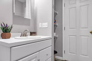 117 Bradley Ave, Haverhill, MA 01832 - Photo 14