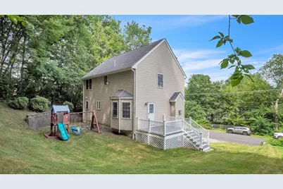 117 Bradley Ave, Haverhill, MA 01832 - Photo 2