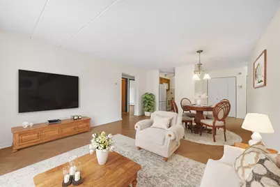 180 Green St #406, Melrose, MA 02176 - Photo 4