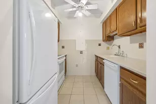 180 Green St, Melrose, MA 02176 - Photo 10