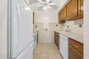 180 Green St, Melrose, MA 02176 - Photo 10