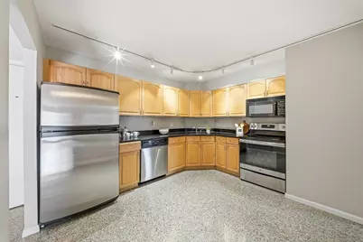131 Coolidge Avenue #526, Watertown, MA 02472 - Photo 4