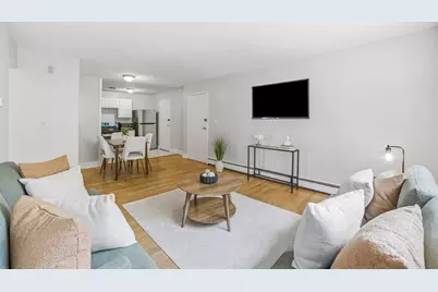 14 Riverside St #2-1, Watertown, MA 02472 - Photo 4