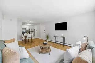 14 Riverside St, Watertown, MA 02472 - Photo 4