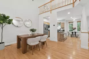 20 Pettee St, Newton, MA 02464 - Photo 1