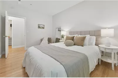 20 Pettee St #20, Newton, MA 02464 - Photo 8
