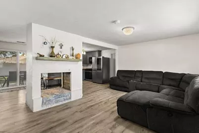 73 Oak Ridge Dr W, Brockton, MA 02301 - Photo 12