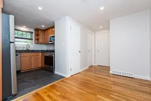 388 Crescent St, Waltham, MA 02453 - Photo 6