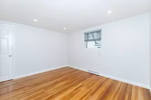 388 Crescent St, Waltham, MA 02453 - Photo 14