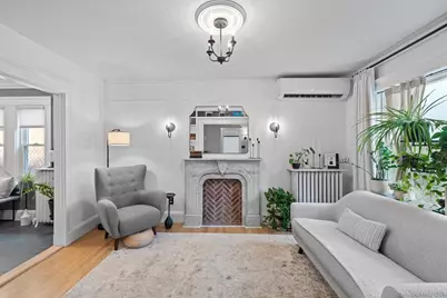 427-429 S Huntington Ave #1, Boston, MA 02130 - Photo 2