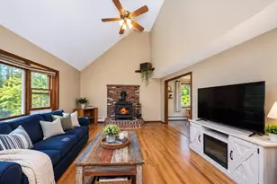 31 Pikes Hill Rd, Sterling, MA 01564 - Photo 16