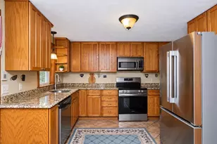 31 Pikes Hill Rd, Sterling, MA 01564 - Photo 10