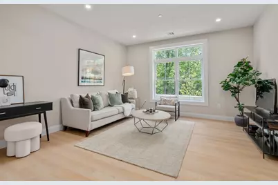 7 Cross St #201, Wilmington, MA 01887 - Photo 2