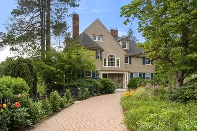 105 Randolph Ave, Milton, MA 02186 - Photo 28