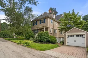 105 Randolph Ave, Milton, MA 02186 - Photo 32