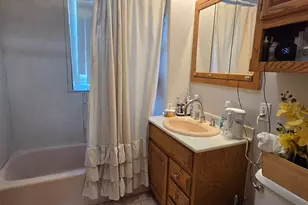 184 Gladstone, Boston, MA 02128 - Photo 8
