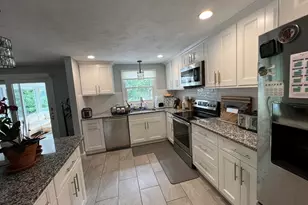 12 Jeremiah Cir, Medford, MA 02155 - Photo 6
