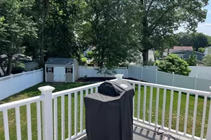 12 Jeremiah Cir, Medford, MA 02155 - Photo 18