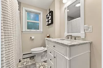 111 Mitchell Ave, Medford, MA 02155 - Photo 20