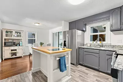 111 Mitchell Ave, Medford, MA 02155 - Photo 10
