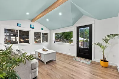 111 Mitchell Ave, Medford, MA 02155 - Photo 6