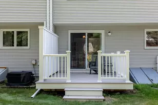 52 Liberty St, Plymouth, MA 02360 - Photo 4