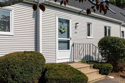 52 Liberty St #F3, Plymouth, MA 02360 - Photo 4