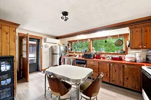 25 North St, Erving, MA 01344 - Photo 4