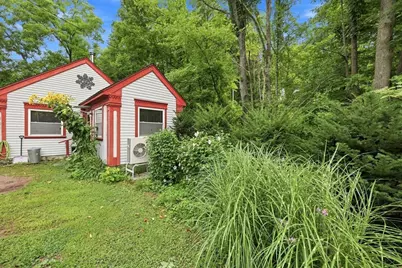 25 North St, Erving, MA 01344 - Photo 2
