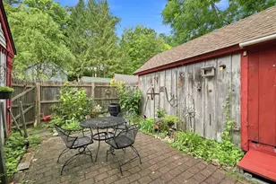 25 North St, Erving, MA 01344 - Photo 14