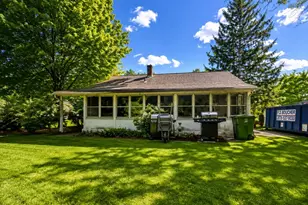 37 Mountview Dr, Clinton, MA 01510 - Photo 4