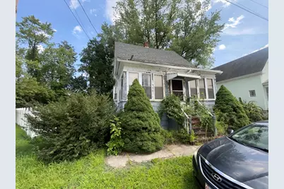 9 Wilfred St, Methuen, MA 01844 - Photo 1