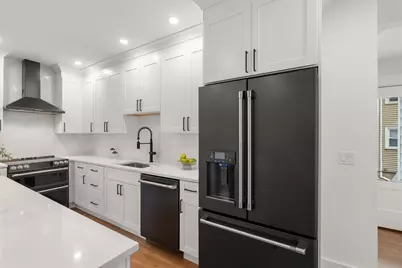220 Sycamore Street #1, Watertown, MA 02472 - Photo 4