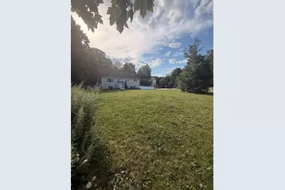 40 Poquanticut Ave, Easton, MA 02334 - Photo 6