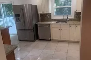40 Poquanticut Ave, Easton, MA 02334 - Photo 12