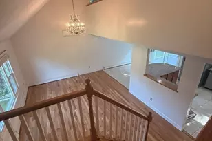 40 Poquanticut Ave, Easton, MA 02334 - Photo 14