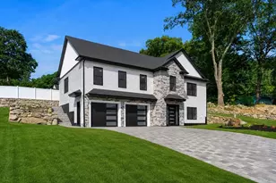 660 Hildreth St, Dracut, MA 01826 - Photo 2